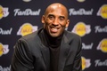 15-16NBA、クリーブランド・キャバリアーズ対ロサンゼルス・レイカーズ。試合前に行われた記者会見に臨むロサンゼルス・レイカーズのコービー・ブライアント（2016年2月10日撮影）。(c)AFP/Getty Images/Jason Miller
