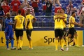 北中米カリブ海サッカー連盟ゴールドカップ準々決勝、ハイチ対ジャマイカ。試合に勝利し喜ぶジャマイカの選手（2015年7月18日撮影）。(c)AFP/Getty Images/Rob Carr