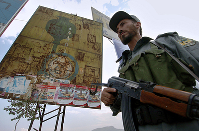 韓国人人質事件のタリバン司令官、米軍の空爆で死亡か