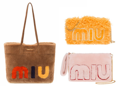 大胆なロゴ使い、「ミュウミュウ」新作ムートンバッグ“モントーネレター”に注目