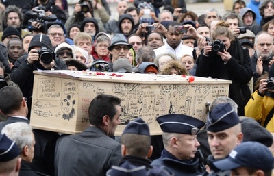 オランド仏大統領、イスラム教徒は「狂信的行為の主たる犠牲者」