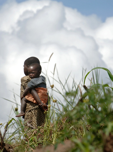 西・中部アフリカ、毎年200万人の5歳未満児が死亡 ユニセフ