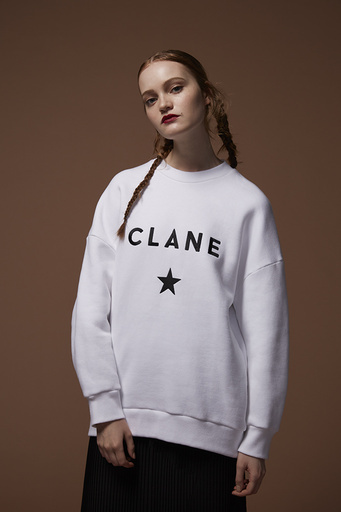 「コンバース トウキョウ」が注目ブランド「クラネ」とコラボ