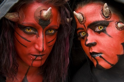 「スター・ウォーズ」のイベントにコスプレ姿のファン集合、仏