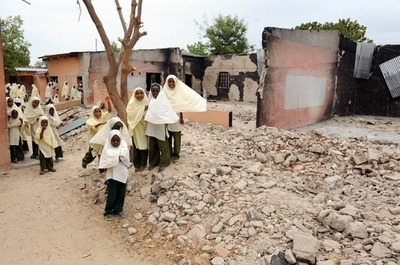 学校襲撃で生徒ら42人死亡、全中等教育校に休校命令 ナイジェリア・ヨベ州