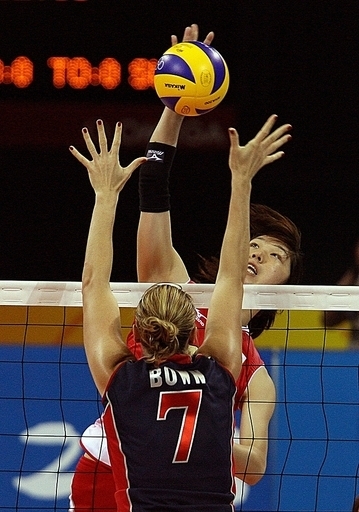 女子バレー 米国に敗れる