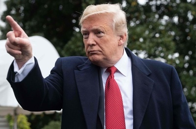 不法入国者の難民申請拒否、トランプ氏が大統領令に署名