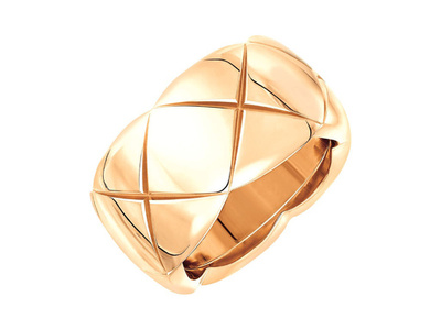 シャネル、「ココ クラッシュ」に新作リング登場