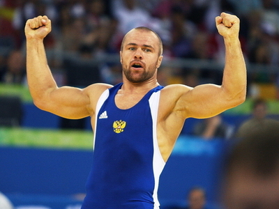 ヒシトフ グレコローマン96キロ級で金メダル獲得