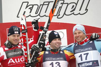 パラダイス 男子滑降第7戦でW杯初優勝