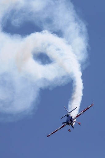 南仏で航空ショー、往年の名機も参加