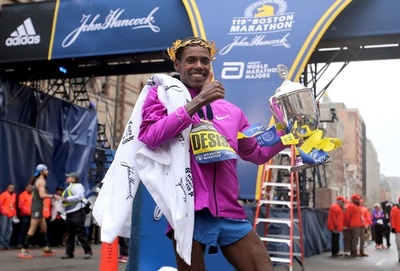 デシサが2度目の優勝、ボストン・マラソン