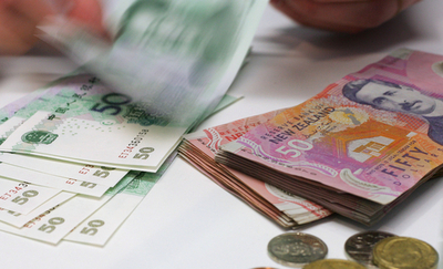 誤振込の6億円持ち逃げカップル、男に禁錮4年7月