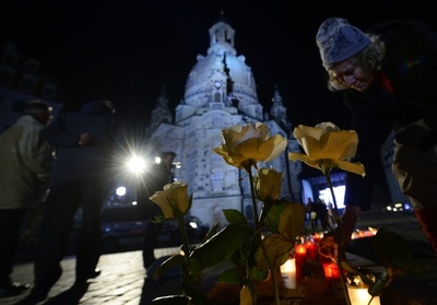 ドレスデン大空襲から70年、聖母教会で追悼式 ドイツ