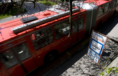 バスの車内で女児を出産、スロバキア