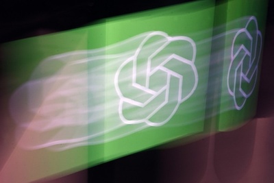 「AIのゴッドファーザー」、米グーグルを去る 「危険性」に警鐘