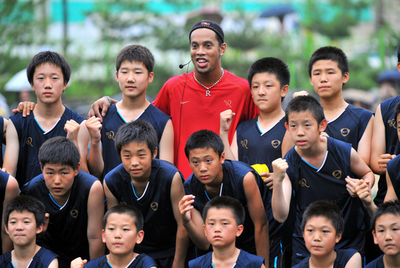 ロナウジーニョがナイキのイベントで訪韓