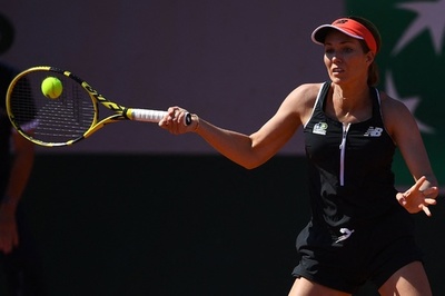 コリンズ、子宮内膜症の手術後初勝利 全仏OP2回戦へ