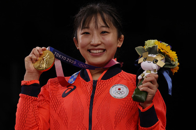 須崎優衣が金メダル レスリング女子フリー50キロ級