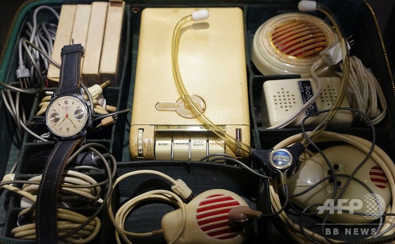 冷戦時代のスパイ気分が味わえる？ 米NYに「KGB博物館」オープン