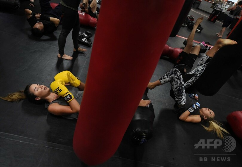 「男社会」総合格闘技の固定観念を壊す女性たち