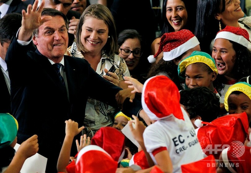 ブラジル大統領、公邸で転倒し入院 浴室で頭打つ