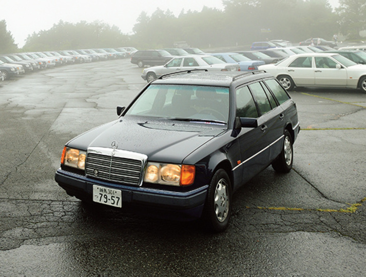 10年以上連載が続くENGINEの長期レポート車、1992年型メルセデス・ベンツ300TEが走行距離30万㎞を突破。2019年9月8日(日)、その30万㎞突破記念イベントがついにその日を迎え、箱根ターンパイクの大観山を目指す。