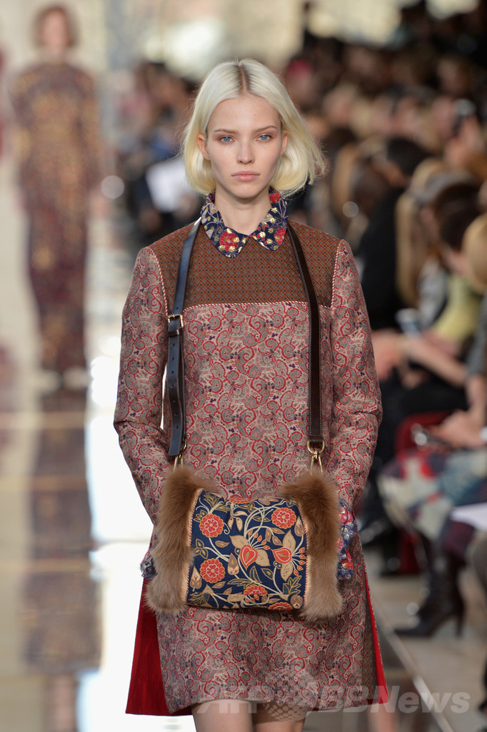 ＜14/15年秋冬NYコレクション＞トリー バーチ