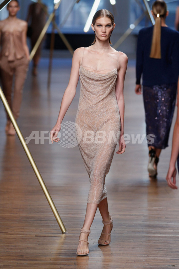 ＜14年春夏NYコレクション＞ジェイソン ウー