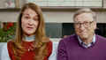 米マイクロソフト創業者のビル・ゲイツ氏（右）と妻のメリンダ・ゲイツ氏（2020年4月19日撮影）。(c)AFP PHOTO /Global Citizen&apos;s One World: Together At Home /HANDOUT 