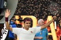 全豪オープンテニス、男子シングルス準々決勝。勝利を喜ぶロジャー・フェデラー（2020年1月28日撮影）。(c)Manan VATSYAYANA / AFP