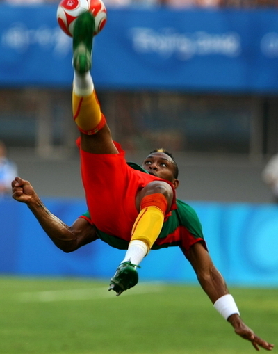 カメルーン ホンジュラスを下し大会初勝利