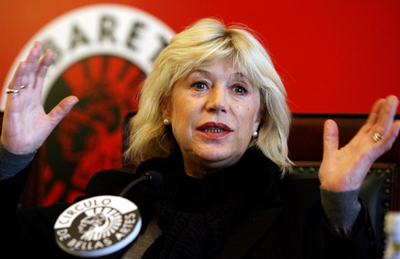 マリアンヌ・フェイスフル、マドリードで会見＆コンサート開催 - スペイン