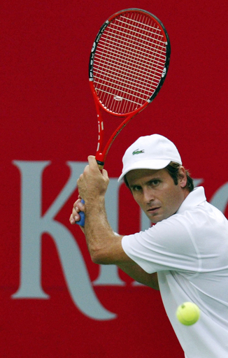 サントロ ニエミネン破り準決勝へ