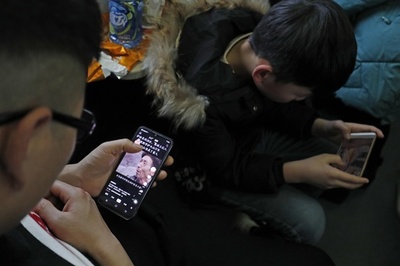 10歳が1か月でアプリに約60万円課金、親の銀行口座にあったお金を使い果たす