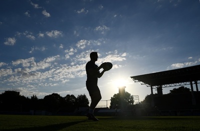 ラグビースペイン代表選手が転落死 遠征先オランダで
