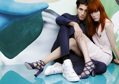 美しさに釘付け「ジミー チュウ」春夏キャンペーンムービー