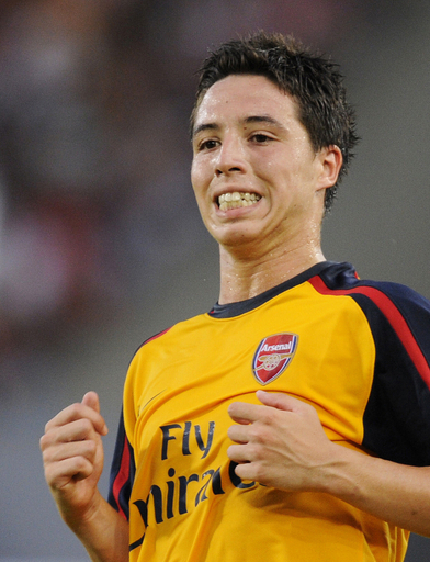 アーセナル シュツットガルトを破る