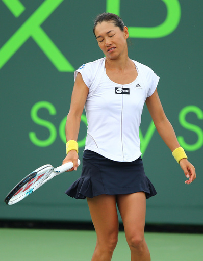 クルム伊達、圧勝で2回戦へ ソニー・エリクソン・オープン