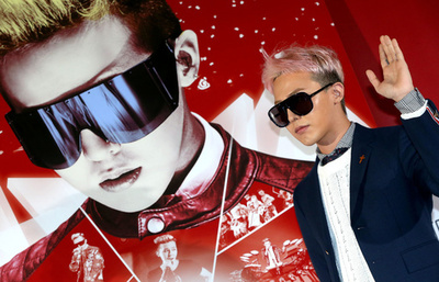 歌手G-DRAGONのツアー映画、プレミア上映