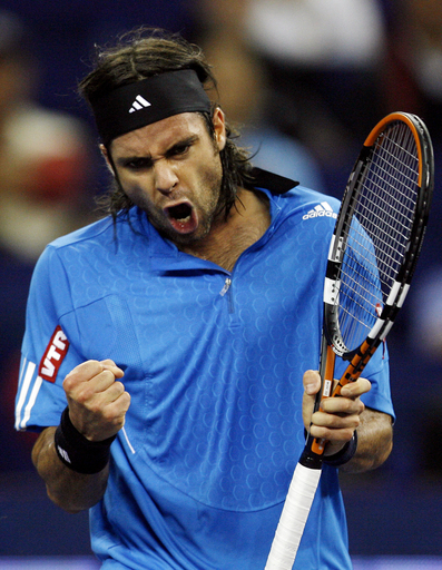 ゴンザレス フェデラーを破り初戦を白星で飾る