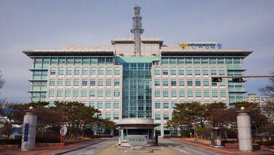 女性教員を盗撮した息子のスマホ破壊、警察官の父を不送致…韓国・親族特例を適用