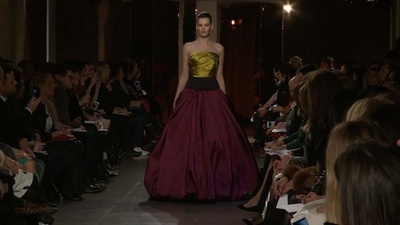 動画：「オスカー・デ・ラ・レンタ」15/16年秋冬