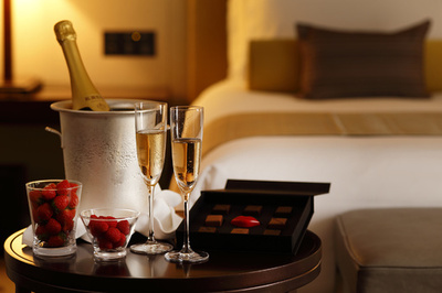 「パレスホテル東京」バレンタイン限定スイーツ、宿泊プランも