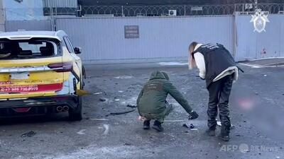 モスクワで爆発、警察官2人死亡 参謀本部高官死亡現場近く