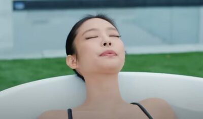 BLACKPINKジェニー、冷水浴から断食まで…徹底した自己管理法が話題