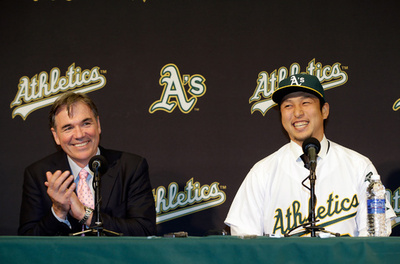 中島がアスレチックスと2年契約