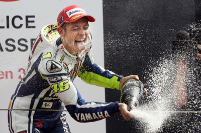 ロッシが通算100勝目、オランダGP