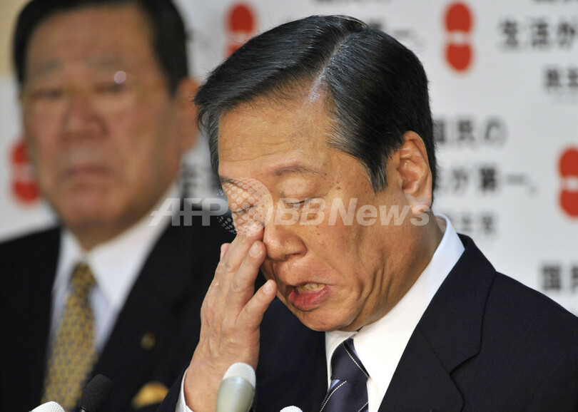 民主・小沢代表、続投を表明