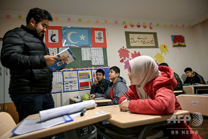 中国に親を奪われたウイグルの子どもたち、トルコで孤児に